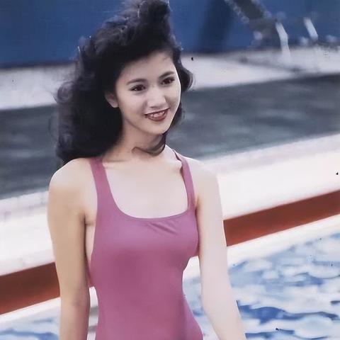 王晶怒斥香港记者：成龙风流品行高，揭秘不为人知的真面目