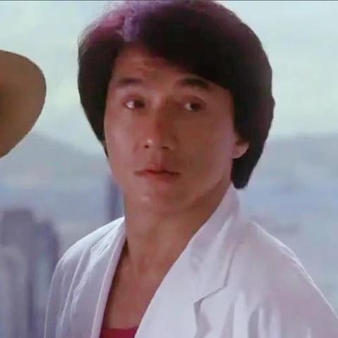 王晶怒斥香港记者：成龙风流品行高，揭秘不为人知的真面目