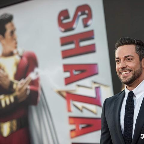 星光闪耀！艾琳·莫里亚蒂写真揭秘新风尚