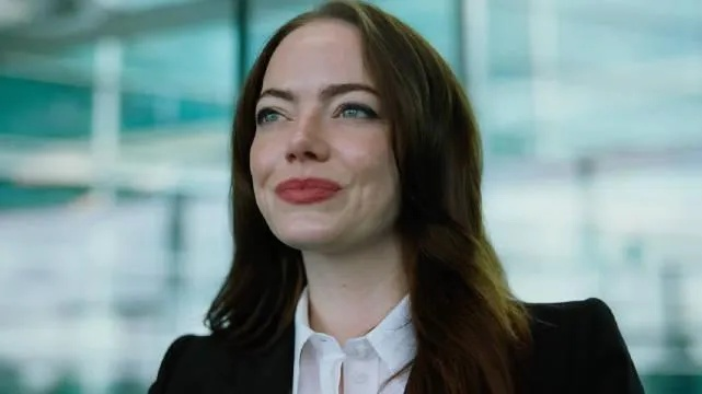 艾玛·斯通新片《拯救地球》IGN仅5分，创新突破引热议