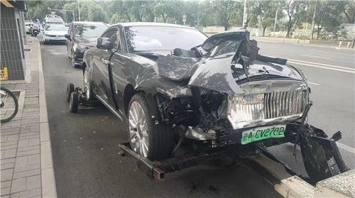 陈震劳斯莱斯车祸致歉，行车记录仪真相即将揭晓，透明公开新篇章