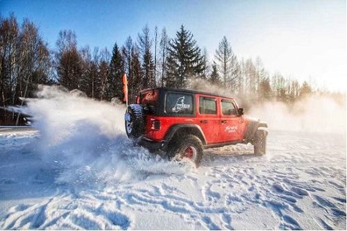 露营车改造秘籍：打造《Outbound》2026终极生存利器