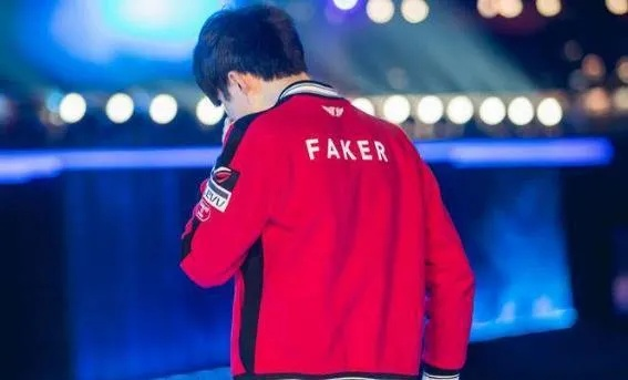 Faker能否问鼎三冠王？揭秘夺冠背后的运气回声