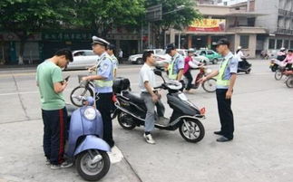 女子意外触电电动车充电口，金镯瞬间变废铁，3根仅剩1根！