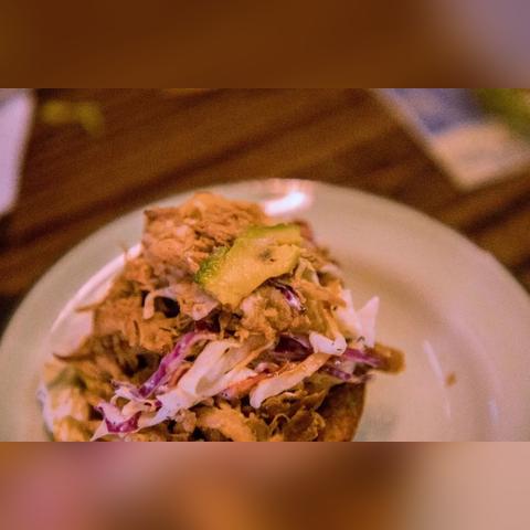 春丽COS新照曝光！好身材美女挑战汉堡诱惑，视觉盛宴来袭