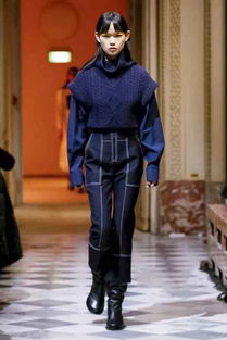 假面骑士潮流穿搭，揭秘囧图背后的时尚秘密