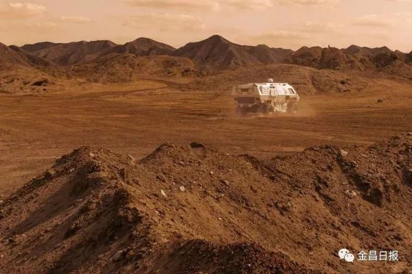 火星废土高尔夫，怀旧电台新体验