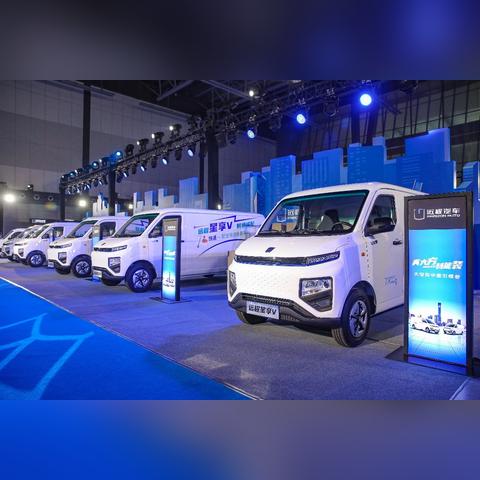 《可靠快递》深度评测：揭秘高效物流新体验