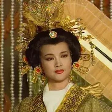 植物大战僵尸3女王攻略：破解第15关不朽女王新策略