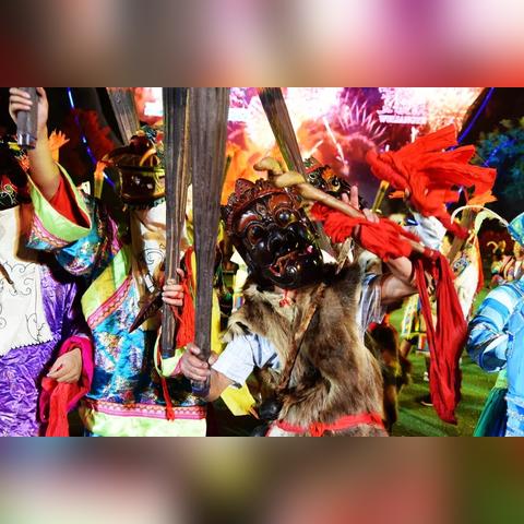 电影级视觉盛宴，深度沉浸式游戏体验