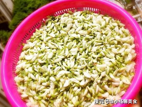 4人吃西贝点9菜仅花2元，揭秘“双刃剑”背后的餐饮智慧