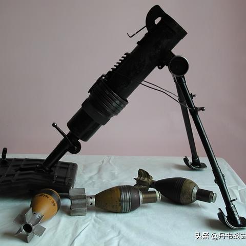 《流放之路2》BD攻略：战术家迫击炮流集束炸弹精炼配装解析