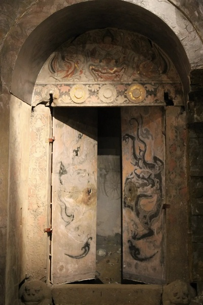 破解唐王行宫谜题门：揭秘神秘羽翼传承之谜