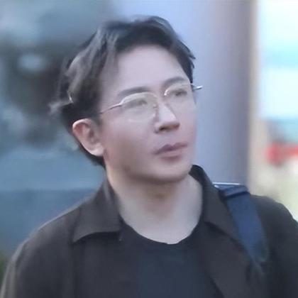 刘谦抗癌胜利后真实近况首曝，揭秘健康生活新秘籍