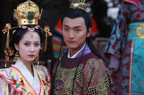 《明末渊虚之羽》唐王宫女高效攻略：轻松击败宫女新技巧