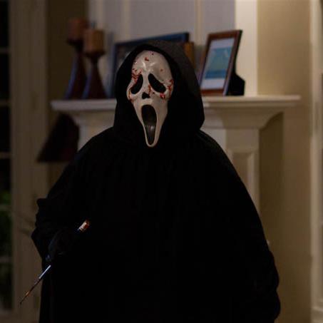 惊声尖叫7首曝预告：鬼脸杀手回归，恐怖新篇章再掀惊悚狂潮