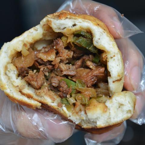 《多重人生》矿工杨无限好感提升攻略，解锁新技能秘籍！