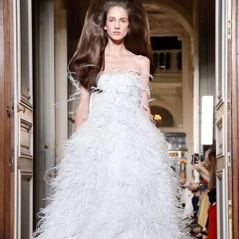 《光与影33号远征队》塞壬裙摆全搜集秘籍攻略，解锁神秘价值点