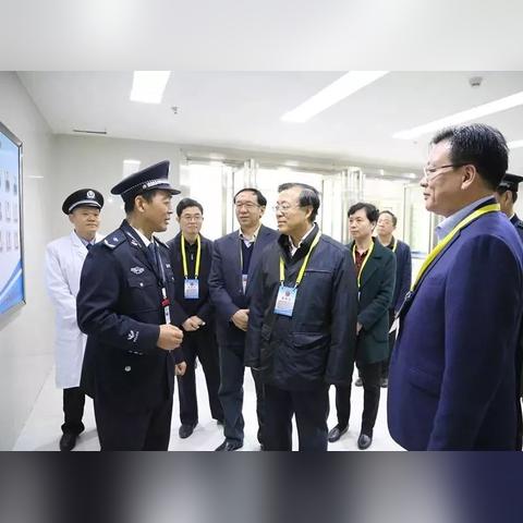 探索《最终幻想14》水晶奥秘，官网揭秘新篇章