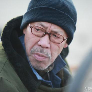 《五福星》冯淬帆逝世：81岁影星陨落，演艺精神永存