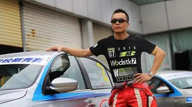 赛车手驾照挑战：文科难题，武状元如何逆袭高分？