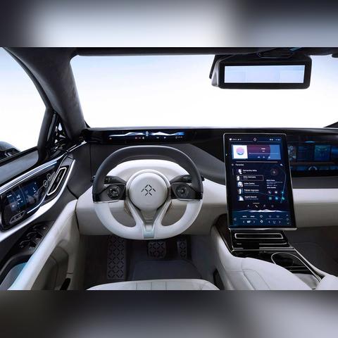 辟路重刃新升级，无限暗区破局先锋