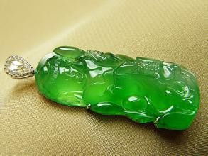 翡翠全面攻略：星穹铁道翡翠培养秘籍，出装与配队新策略解析