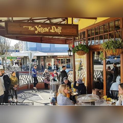 《绝区零》三明治攻略：第二关通关秘籍大揭秘！