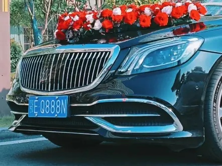 170万迈巴赫婚车油费控制，月入两万稳赚秘诀揭秘