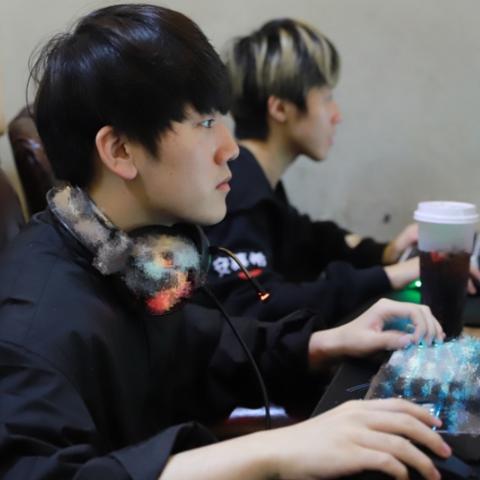 《炉石传说》标准模式乌龟德卡组攻略：深度解析全新构筑技巧