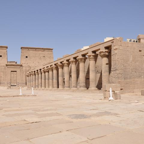 《勇者斗恶龙3》伊西斯金字塔探秘：魔法钥匙+黄金爪攻略详解新技巧