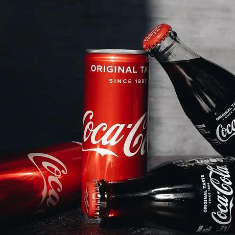 可口可乐AI广告连续翻车，差评如潮，AI创意新低