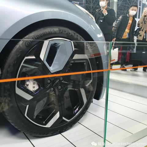 《七龙珠电光炸裂ZERO》连招攻略：反击技巧深度解析，实战提升新境界