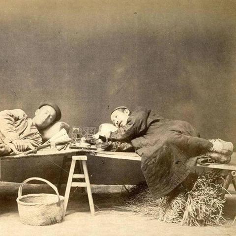 《贪婪之秋2》垂死世界大师修改器，深度解析新技巧解锁