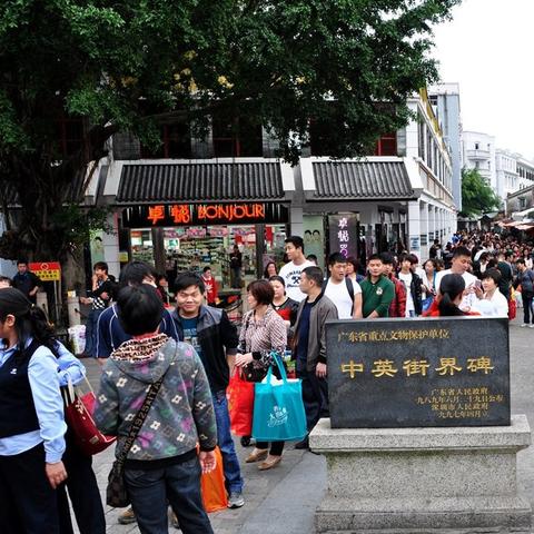 《三角洲行动》起源赛季通行证奖励揭秘，解锁全新游戏价值体验