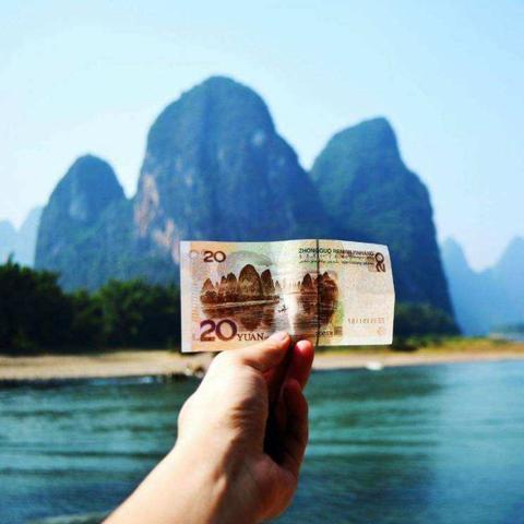 《塞尔达传说》大岩人BOSS攻略：智慧再现，全新策略解析！