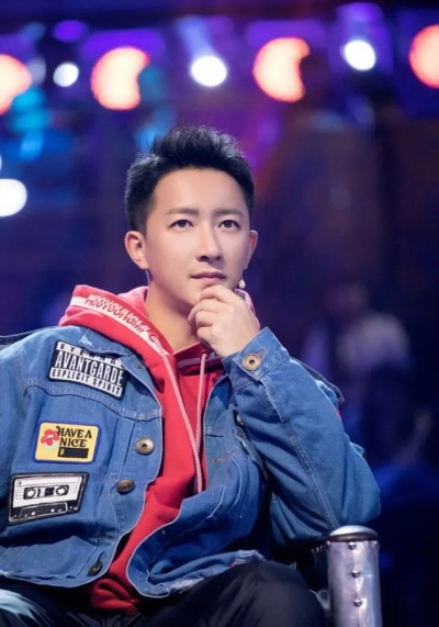 韩庚荣耀归来，万象庚新《天下：万象》代言再启航