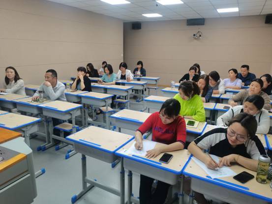 韩国贝果店员工每周80小时工作制，揭秘健康危机新警示