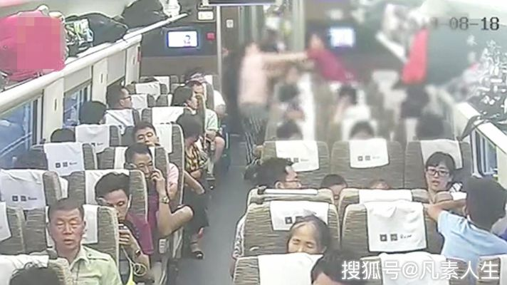 高铁让座争议升级，官方回应显正义，网友直呼解气！