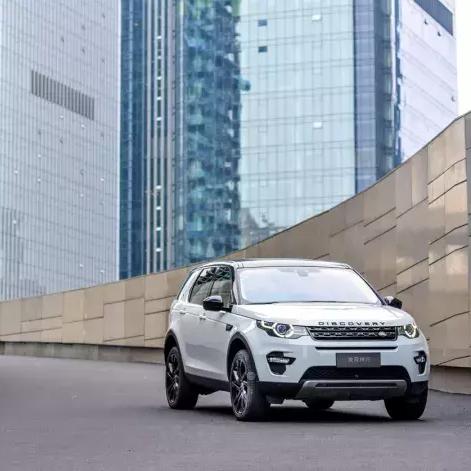 《绝区零》大月卡音擎解析与超值选择攻略推荐