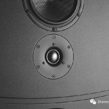 《极品飞车集结》新手攻略：轻松上手，体验极致速度新境界