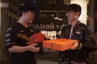 真假Faker会面大揭秘：男女版谁更神似真身？