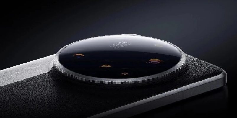 小米17 Ultra新升级：直屏巨幕+大圆镜头，告别背屏时代