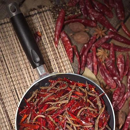 《鸣潮》独家揭秘：菜肴获取与属性解析攻略