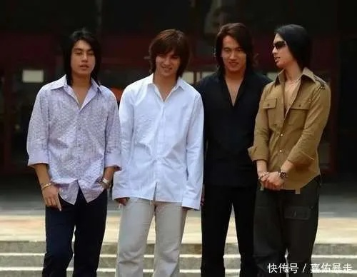 F4忍痛告别朱孝天，全新阵容打造巅峰传奇