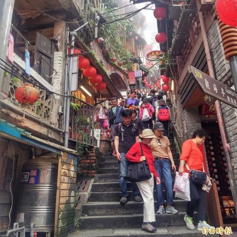 碧蓝季风泳装获取攻略：星刃碧海寻宝秘籍