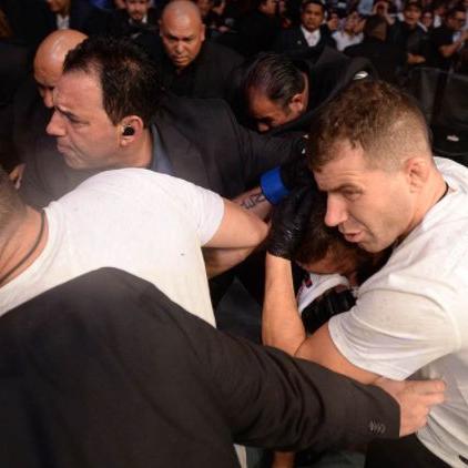 环球小姐集体退赛声援，泰国总监致歉墨西哥选手，传递团结正能量