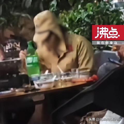 《无畏契约》第二期夜市刀皮肤盘点：哪款夜市刀值得入手？