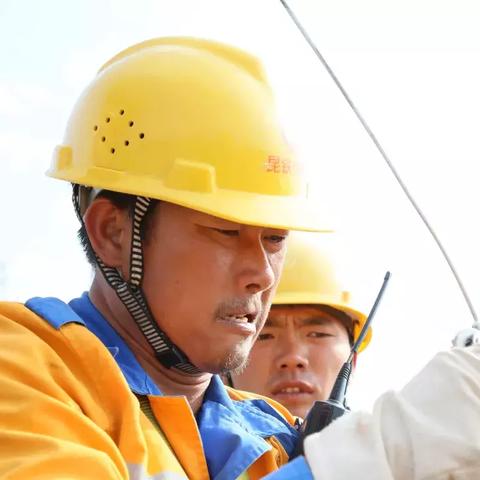 《崩坏星穹铁道》攻略：黄金机械难题12通关秘籍大揭秘