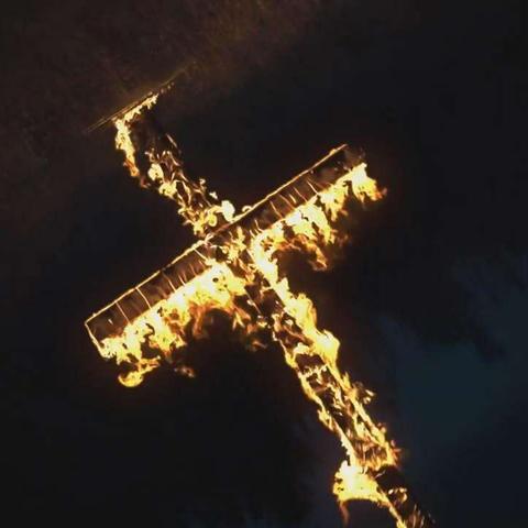 《逃生试炼》玩具工厂A+无伤攻略：揭秘全新生存技巧